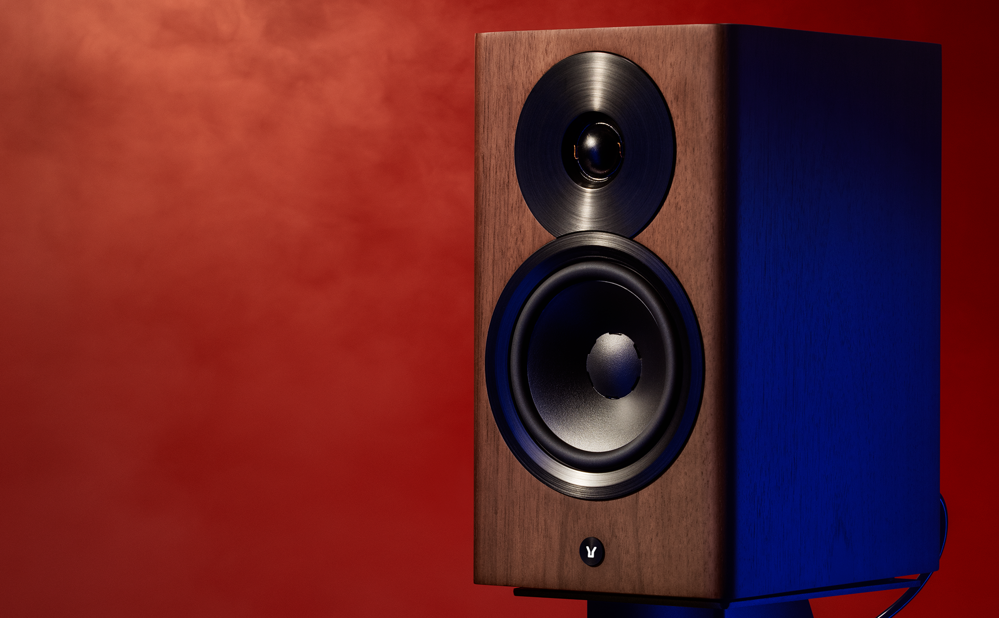 DynaudioFocus10_Walnut_01-1-2-2