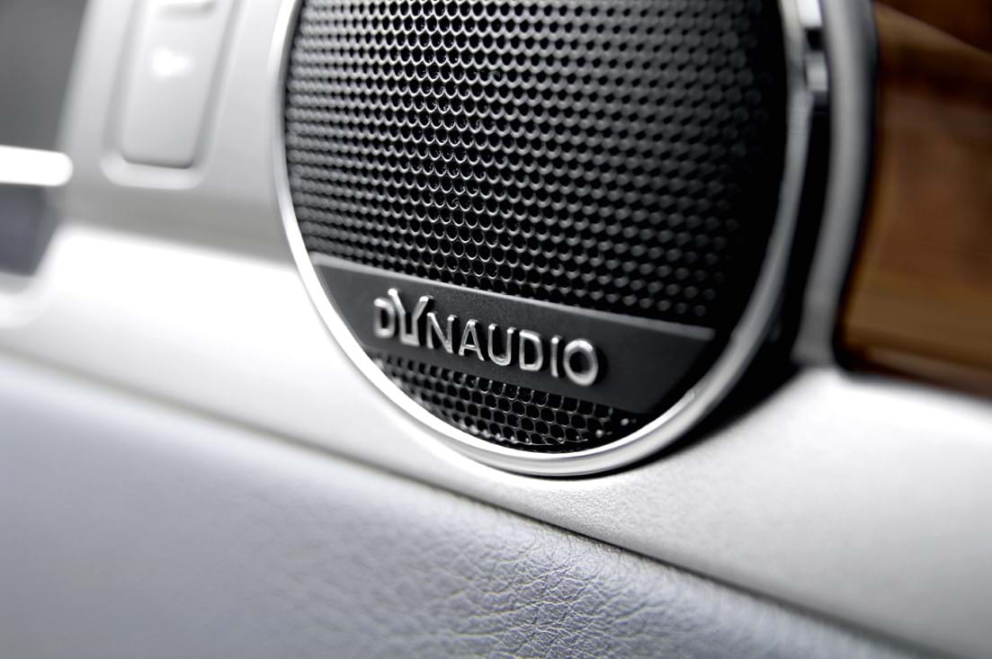 vw_phaeton_soundsystem_02